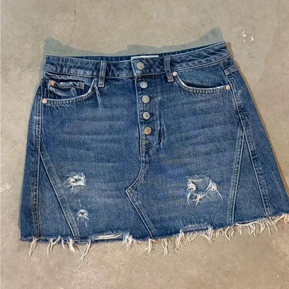 We The Free Harvey Distressed Blue Mini Skirt - Picture 2 of 6
